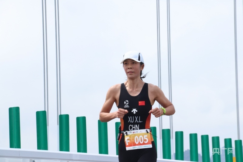 此外, 米的北盘江, inews