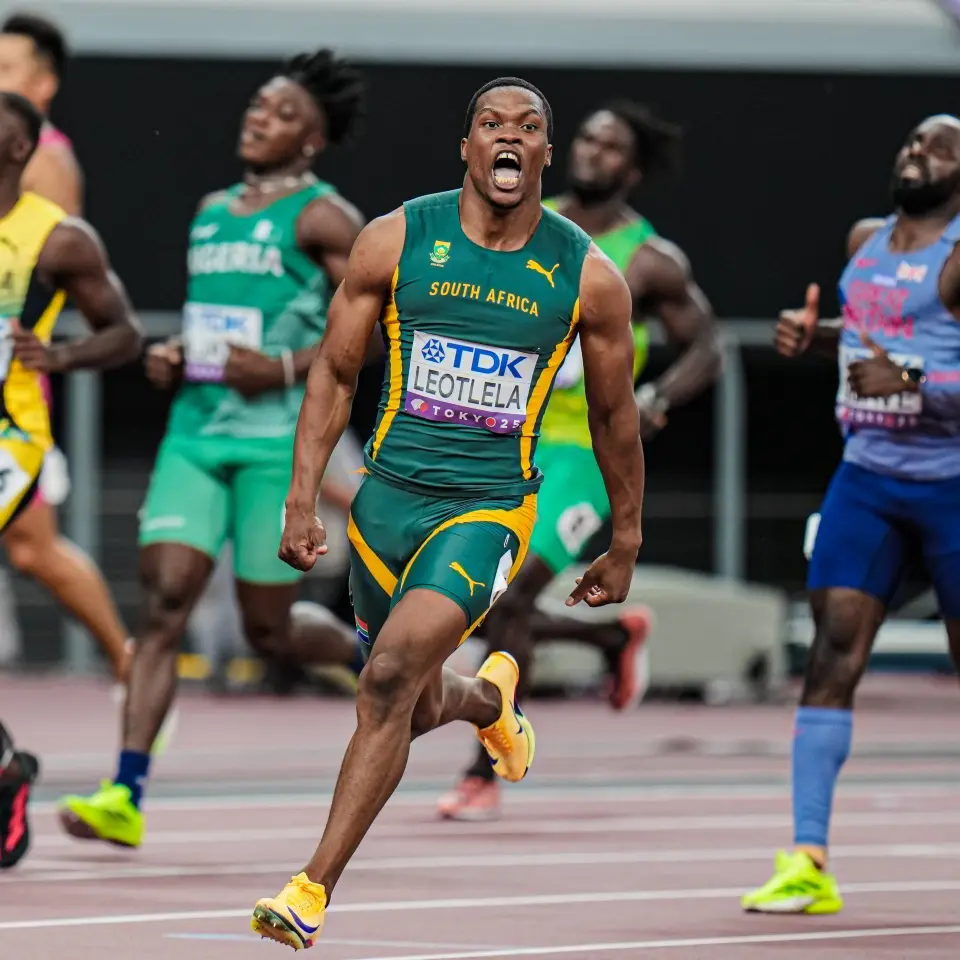 曼亚拉, 加纳的萨米, 百米预赛邓 曼亚拉, 加纳的萨米, 百米预赛邓